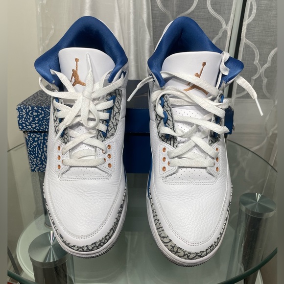 Size 11 - Jordan 3 Retro ‘Wizards’ - Picture 6 of 7
